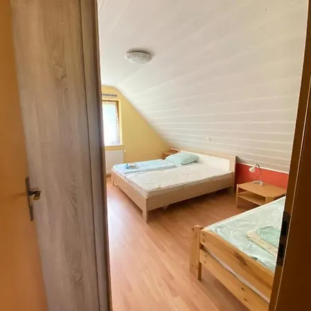 Haus Zeesenboot